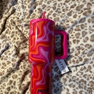 Katydid Pink and Orange Retro Swirl Insulated Tumbler with Handle